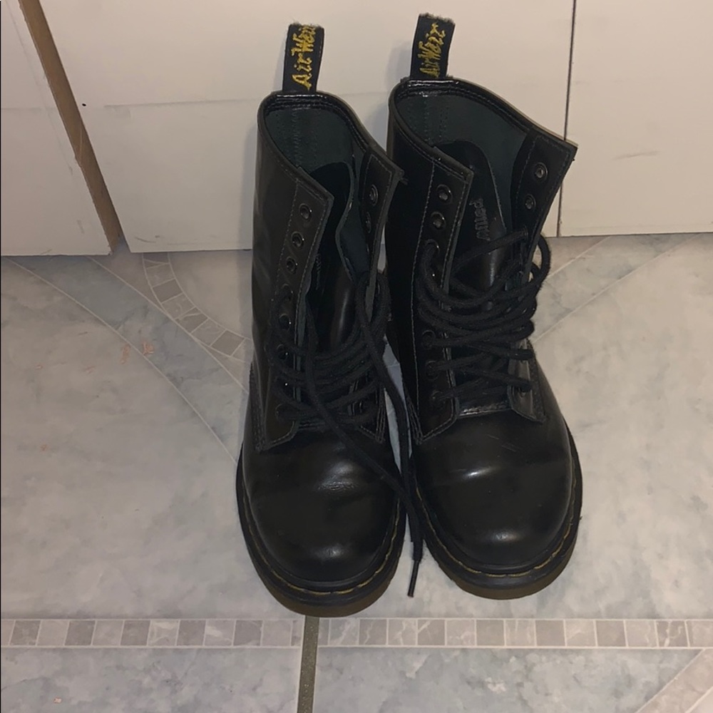 Doc marten combat boots